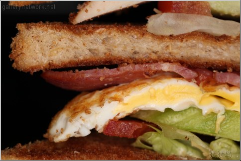 egg bacon sandwich