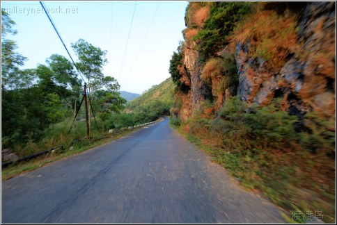 vietnam island road