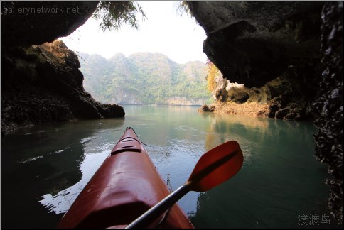 kayak seacave halong