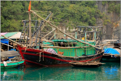 fishing boat home