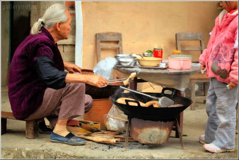 woman preparing food