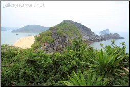 monkey island beach scene